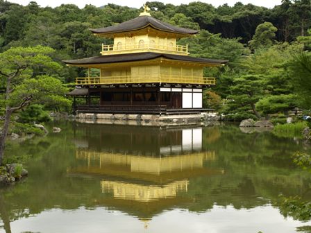Kinkakuji Pabellón de oro