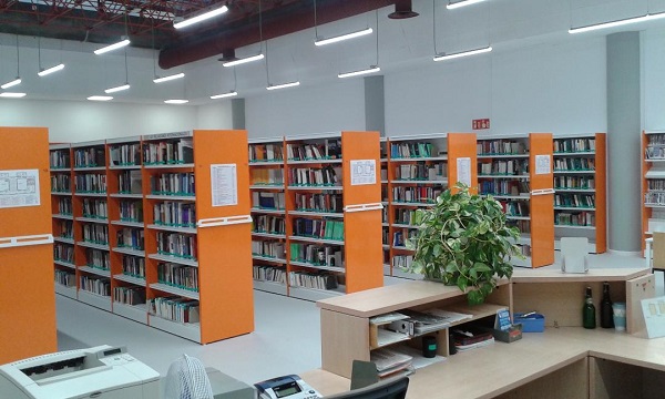 Biblioteca Politicas UCM