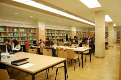 Sala de lectura - Biblioteca de Educación