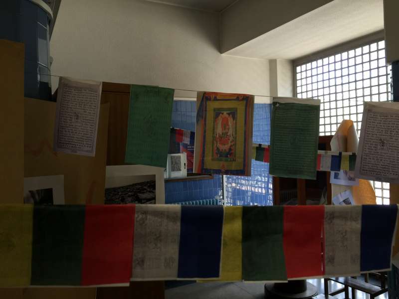 Jornada solidaria con Nepal. 27 de mayo en la Facultad de Filología - 3